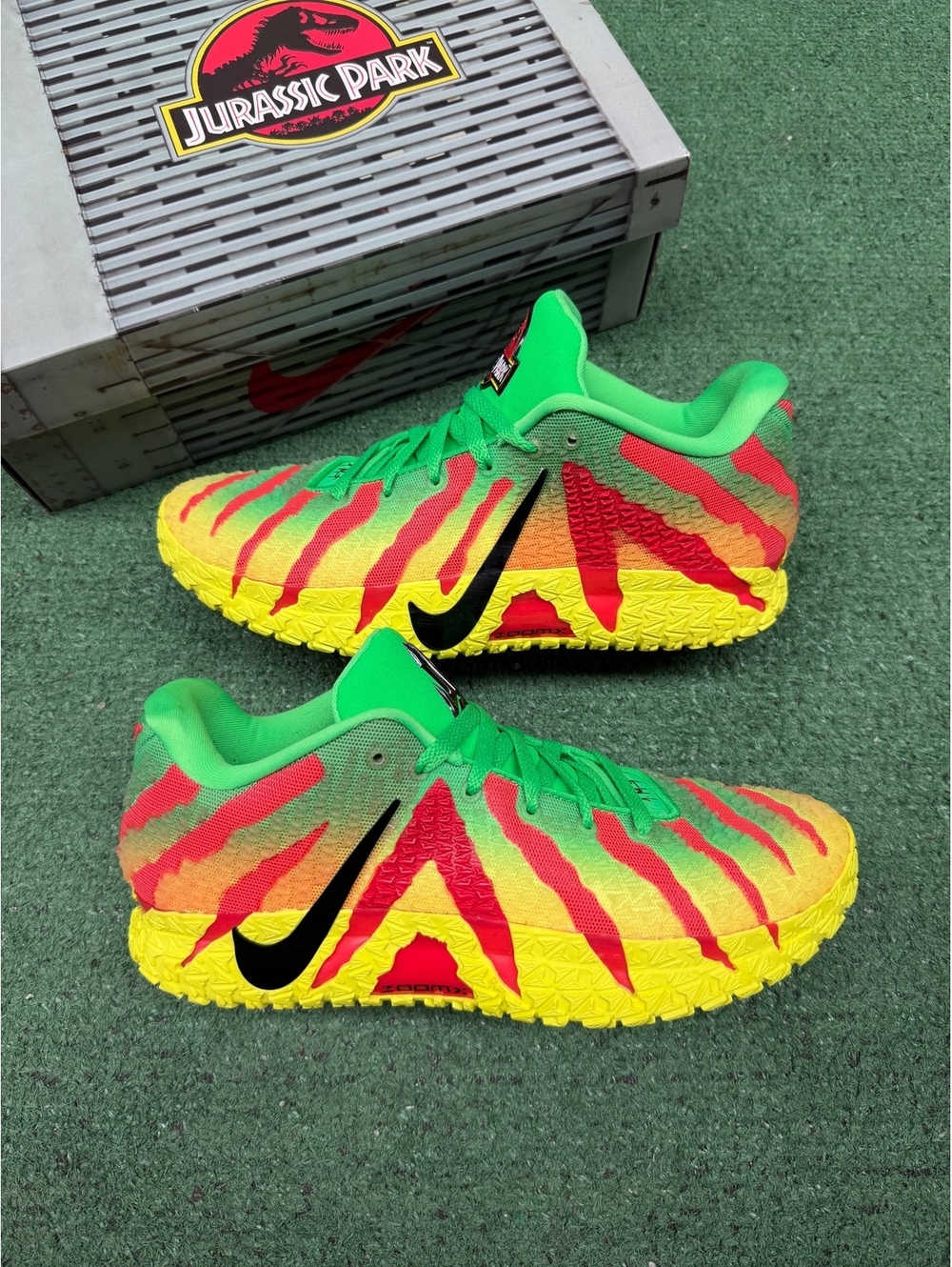 NIKE JA 3 JURASSIC PARK EXPLORER SIZE 10